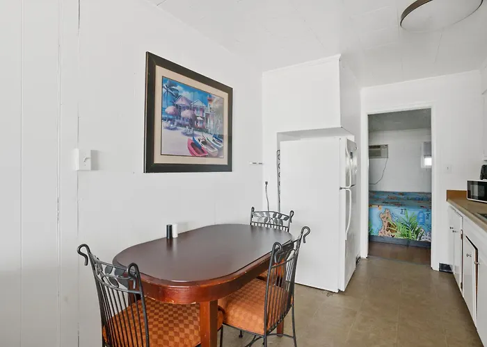 2 Bed1 Bath On The Boardwalk By The Inlet Ocean City