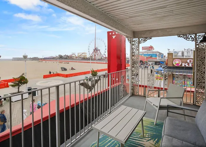 2 Bed1 Bath On The Boardwalk By The Inlet Holiday home