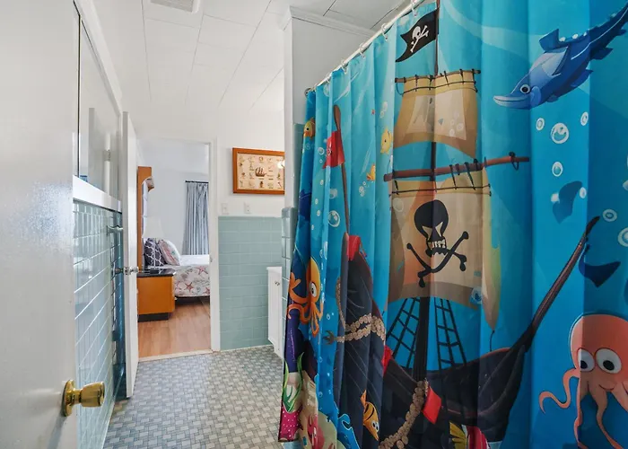 Holiday home 2 Bed1 Bath On The Boardwalk By The Inlet *